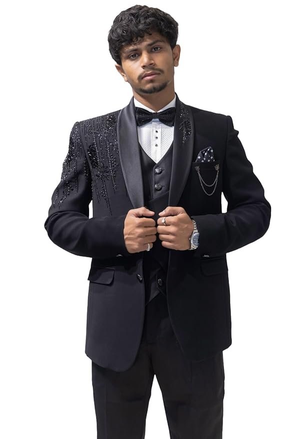 A LOYAL Men Black Solid Slim Fit Tuxedo Suit with Satin Lapel